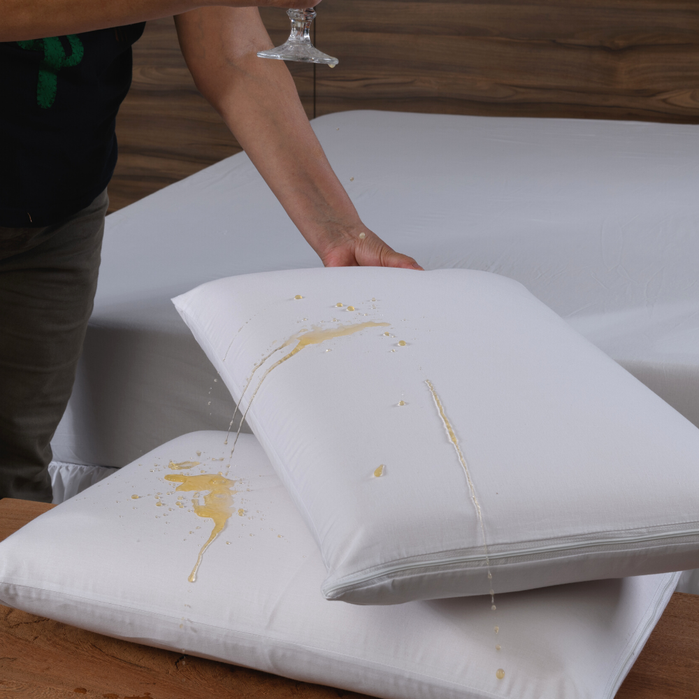 Capa Protetora Impermeável Para Travesseiro 1 Peça 70cm x 50cm 180 Fios 100% Algodão Com Zíper Branco
