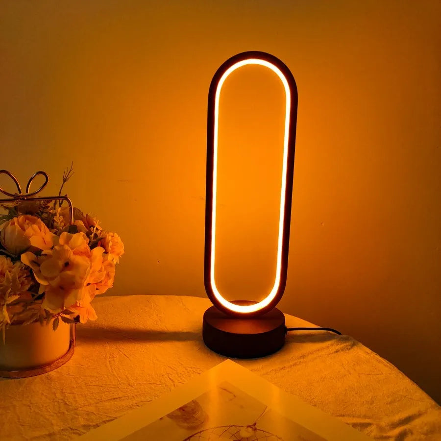 Luminária de Mesa Minimalista