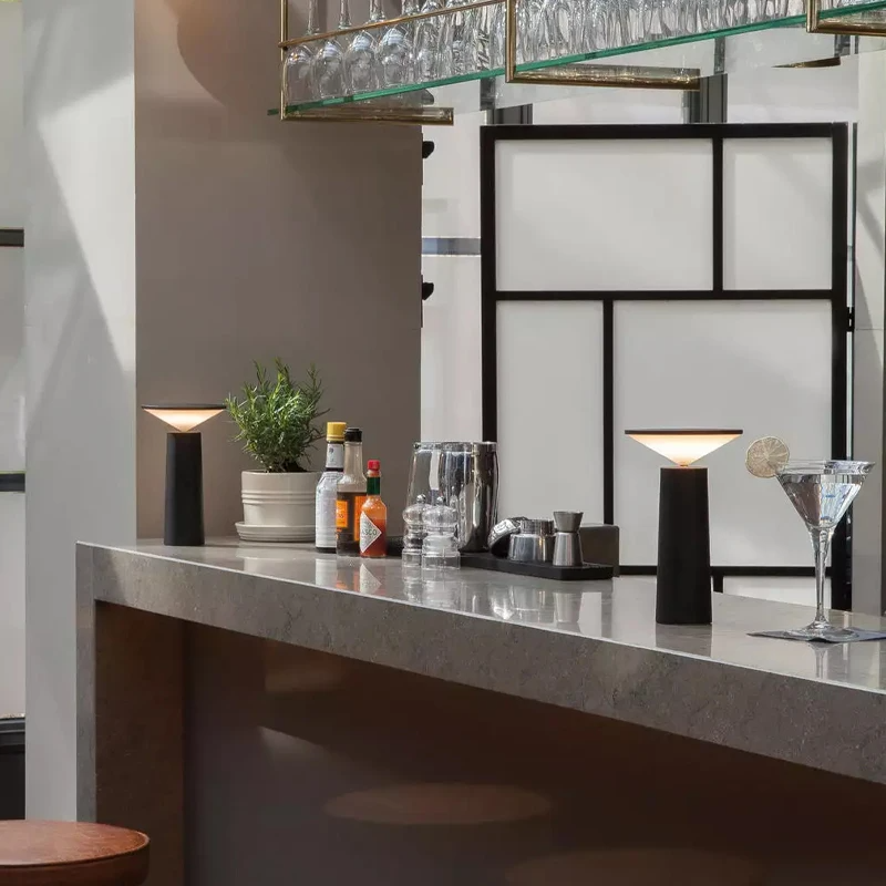 Luminária de Mesa Moderna sensível ao toque