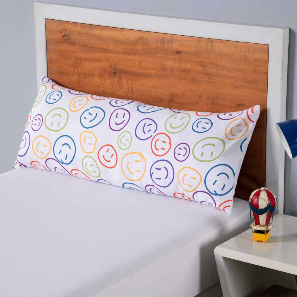 Capa Para Travesseiro Fofuxinho Colorê 1 Peça 90cm x 35cm 100% Poliéster Com Zíper Smile